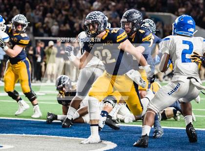 Thumbnail 2 in John Tyler vs. Highland Park(UIL 5A DI Reg II Quarterfinal) photogallery.