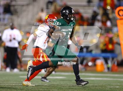 Thumbnail 1 in Hawthorne vs. Inglewood photogallery.