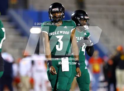 Thumbnail 3 in Hawthorne vs. Inglewood photogallery.