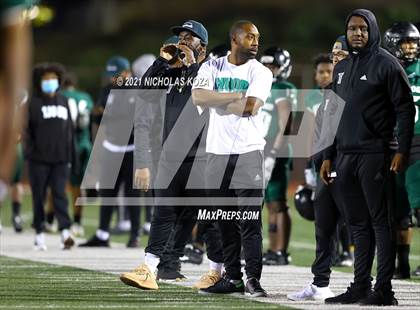 Thumbnail 3 in Hawthorne vs. Inglewood photogallery.