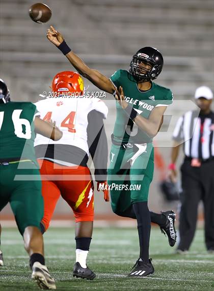 Thumbnail 2 in Hawthorne vs. Inglewood photogallery.