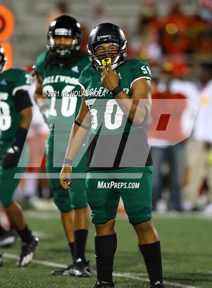 Thumbnail 1 in Hawthorne vs. Inglewood photogallery.