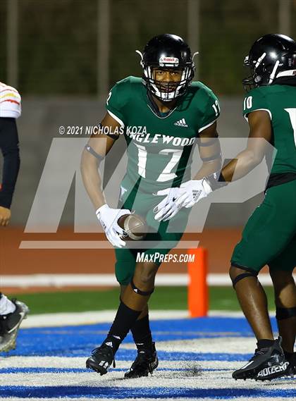 Thumbnail 1 in Hawthorne vs. Inglewood photogallery.