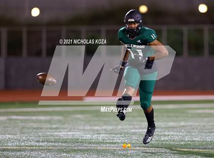 Thumbnail 3 in Hawthorne vs. Inglewood photogallery.