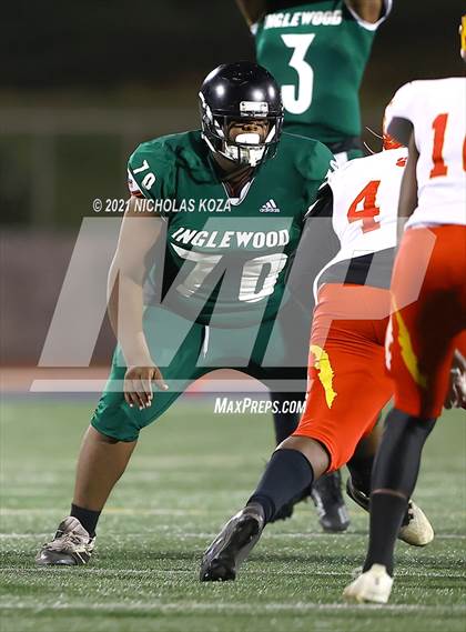 Thumbnail 3 in Hawthorne vs. Inglewood photogallery.