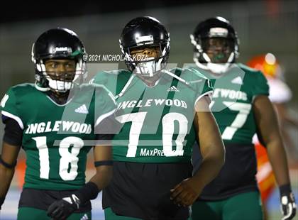 Thumbnail 3 in Hawthorne vs. Inglewood photogallery.