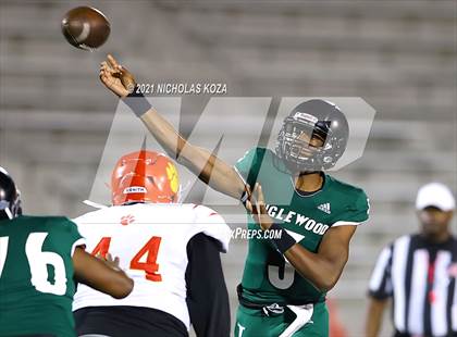 Thumbnail 3 in Hawthorne vs. Inglewood photogallery.