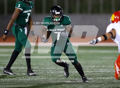 Thumbnail 3 in Hawthorne vs. Inglewood photogallery.
