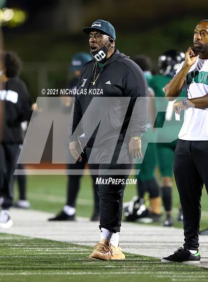 Thumbnail 3 in Hawthorne vs. Inglewood photogallery.