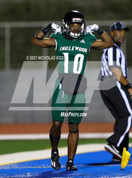 Thumbnail 1 in Hawthorne vs. Inglewood photogallery.