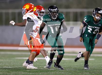 Thumbnail 3 in Hawthorne vs. Inglewood photogallery.