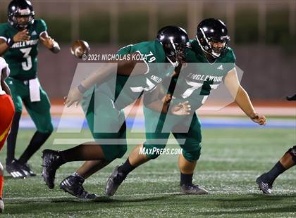 Thumbnail 3 in Hawthorne vs. Inglewood photogallery.