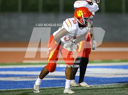Thumbnail 2 in Hawthorne vs. Inglewood photogallery.