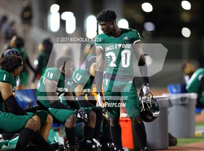 Thumbnail 1 in Hawthorne vs. Inglewood photogallery.