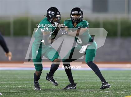 Thumbnail 3 in Hawthorne vs. Inglewood photogallery.