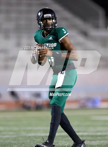 Thumbnail 3 in Hawthorne vs. Inglewood photogallery.