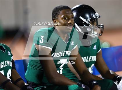 Thumbnail 1 in Hawthorne vs. Inglewood photogallery.