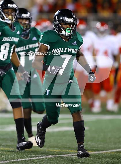 Thumbnail 3 in Hawthorne vs. Inglewood photogallery.