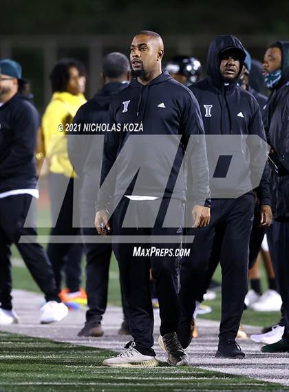 Thumbnail 1 in Hawthorne vs. Inglewood photogallery.