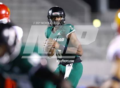 Thumbnail 1 in Hawthorne vs. Inglewood photogallery.