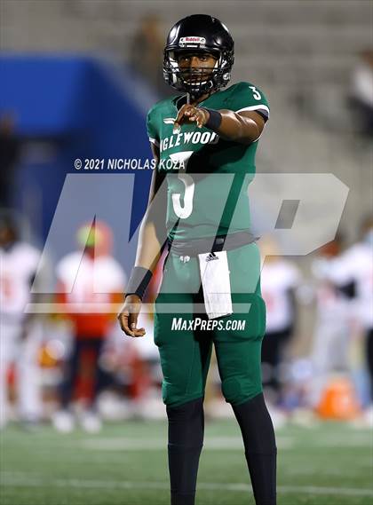 Thumbnail 2 in Hawthorne vs. Inglewood photogallery.