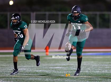 Thumbnail 1 in Hawthorne vs. Inglewood photogallery.