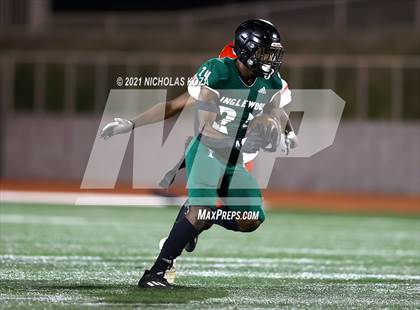 Thumbnail 1 in Hawthorne vs. Inglewood photogallery.