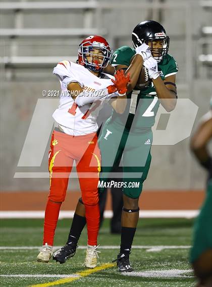 Thumbnail 2 in Hawthorne vs. Inglewood photogallery.