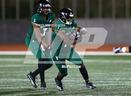 Thumbnail 3 in Hawthorne vs. Inglewood photogallery.