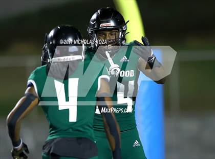 Thumbnail 3 in Hawthorne vs. Inglewood photogallery.