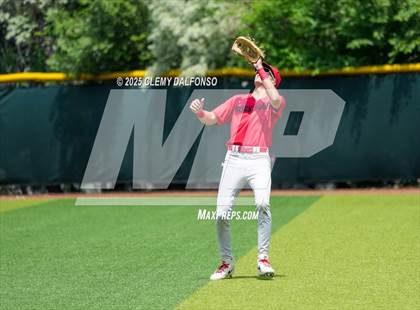 Thumbnail 3 in Regis Jesuit vs Grandview (CHSAA 5A 4th Round Consolation) photogallery.