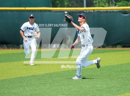 Thumbnail 2 in Regis Jesuit vs Grandview (CHSAA 5A 4th Round Consolation) photogallery.
