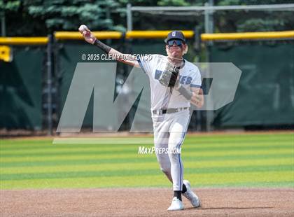 Thumbnail 2 in Regis Jesuit vs Grandview (CHSAA 5A 4th Round Consolation) photogallery.