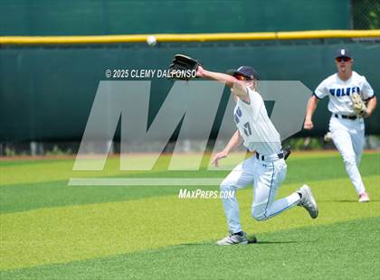 Thumbnail 1 in Regis Jesuit vs Grandview (CHSAA 5A 4th Round Consolation) photogallery.