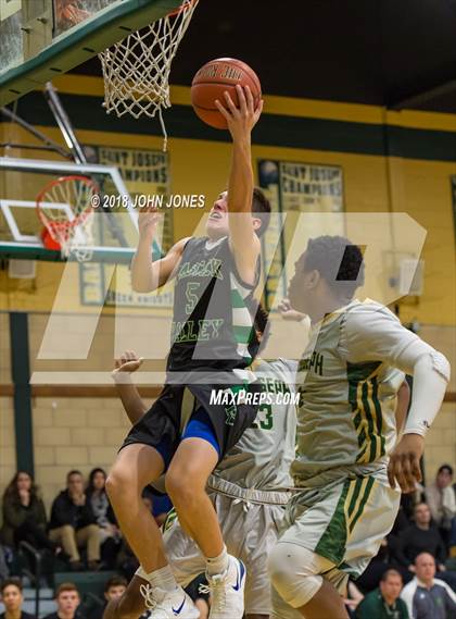 Thumbnail 1 in Pascack Valley vs. St. Joseph Regional (St Joseph Classic) photogallery.