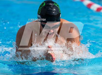 Thumbnail 2 in Maverick Relays Quint Meet photogallery.