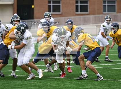 Thumbnail 1 in JV: Marist vs Blessed Trinity photogallery.