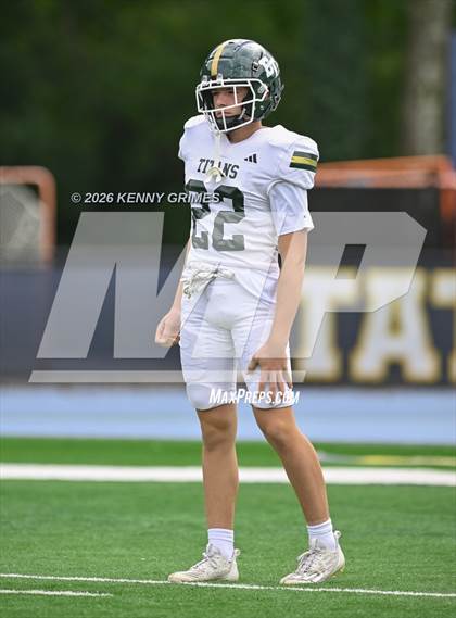 Thumbnail 2 in JV: Marist vs Blessed Trinity photogallery.