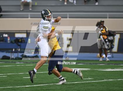 Thumbnail 2 in JV: Marist vs Blessed Trinity photogallery.