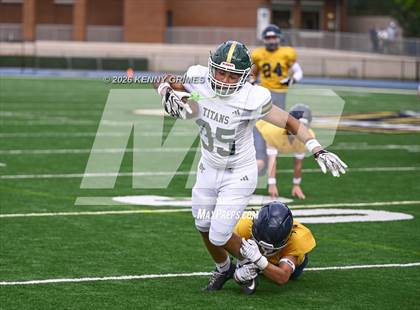 Thumbnail 1 in JV: Marist vs Blessed Trinity photogallery.