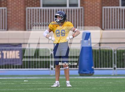Thumbnail 2 in JV: Marist vs Blessed Trinity photogallery.