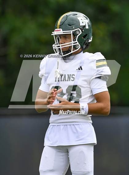 Thumbnail 2 in JV: Marist vs Blessed Trinity photogallery.