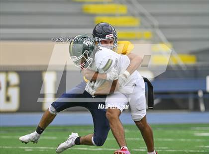 Thumbnail 1 in JV: Marist vs Blessed Trinity photogallery.