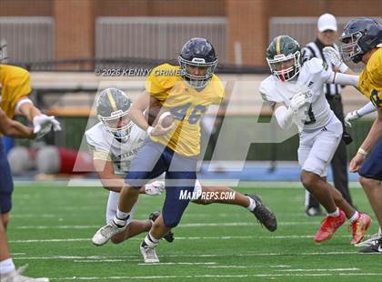 Thumbnail 1 in JV: Marist vs Blessed Trinity photogallery.