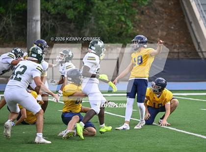 Thumbnail 2 in JV: Marist vs Blessed Trinity photogallery.