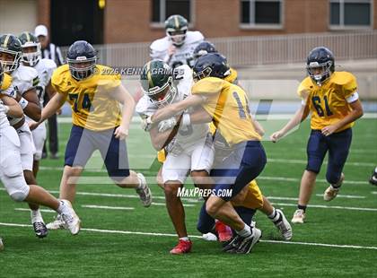 Thumbnail 2 in JV: Marist vs Blessed Trinity photogallery.