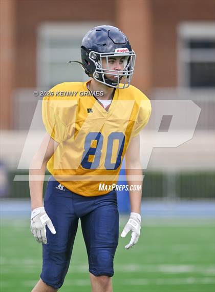 Thumbnail 2 in JV: Marist vs Blessed Trinity photogallery.