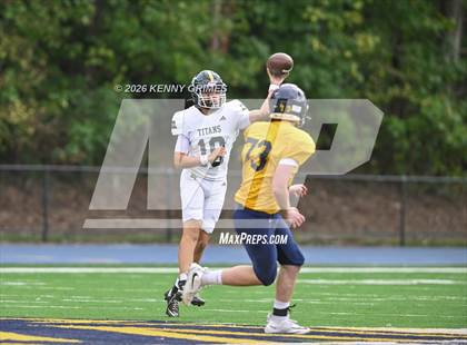 Thumbnail 3 in JV: Marist vs Blessed Trinity photogallery.