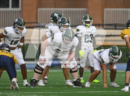 Thumbnail 3 in JV: Marist vs Blessed Trinity photogallery.