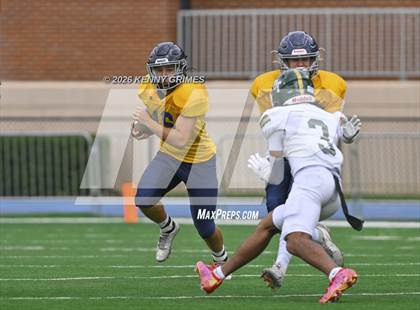 Thumbnail 1 in JV: Marist vs Blessed Trinity photogallery.